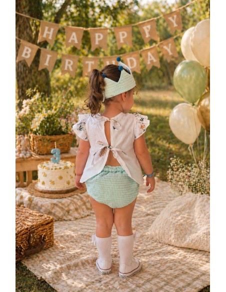 Pack blusa abierta y cubrepañal más corona